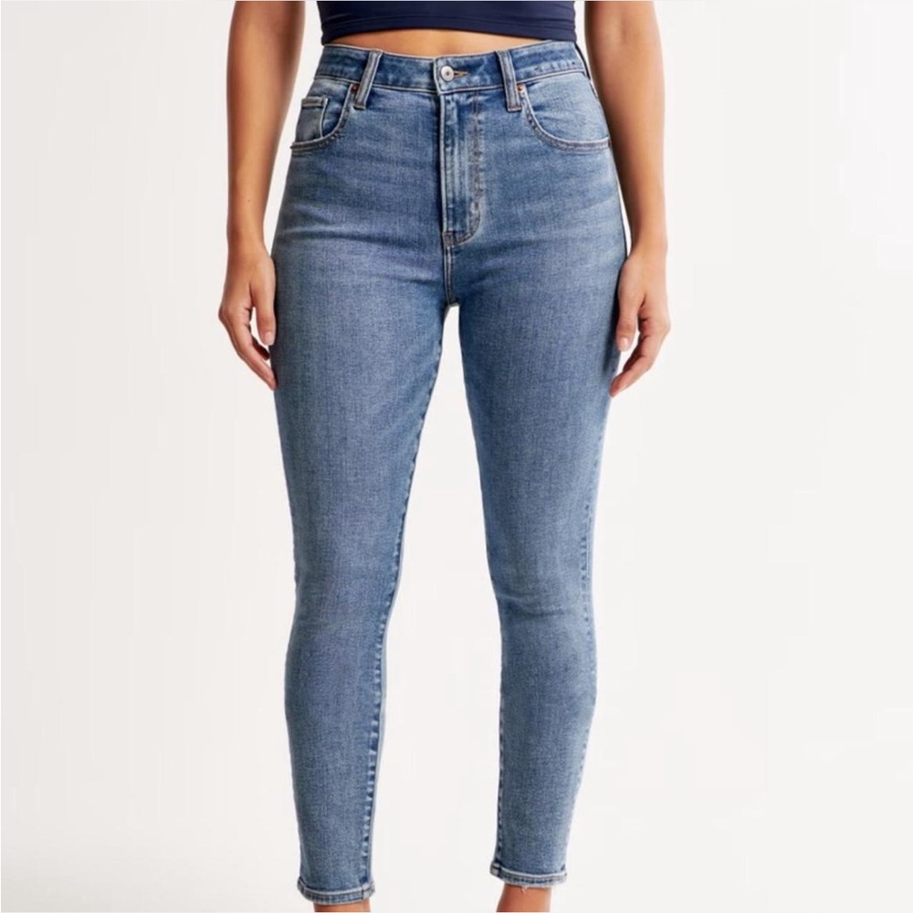 Abercrombie & Fitch High Rise Blue Jeans